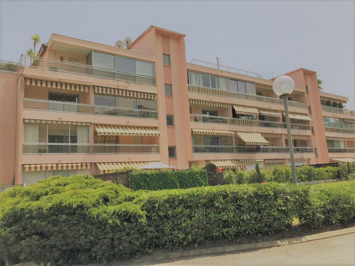 Apt Golfe Juan - 5Min Des Plages - Parking Privee - Piscine Rooftop Vallauris Exterior foto