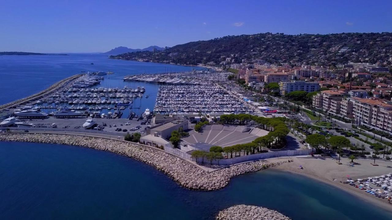Apt Golfe Juan - 5Min Des Plages - Parking Privee - Piscine Rooftop Vallauris Exterior foto